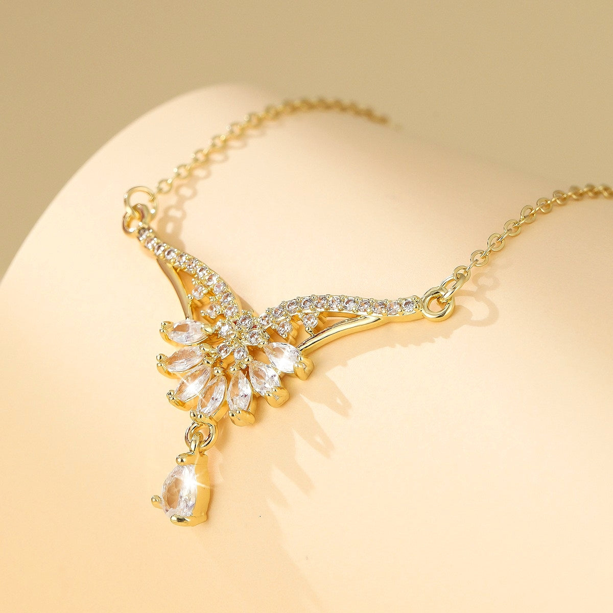 18K Gold-Plated Necklace4